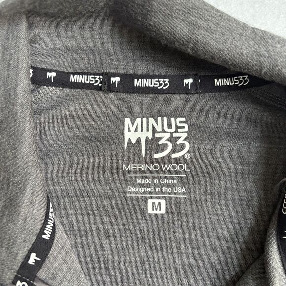 Minus 33 Merino Wool 1/4 Zip Sweater Mens M Gray Midweight UPF 50+ Mock Neck - Picture 3 of 8
